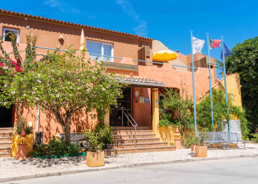 Costa D'Oiro