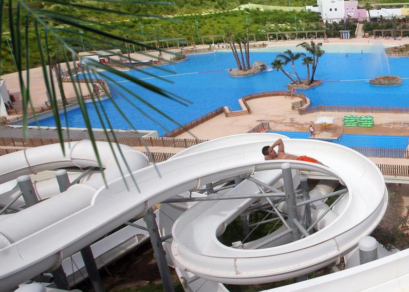Magic Natura Animal, Waterpark & Polynesian Resort